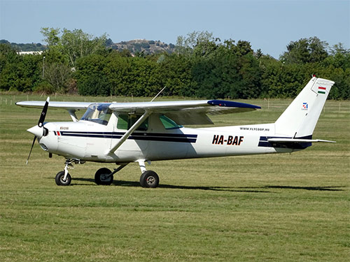      .  .  Cessna 152